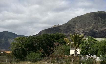 Listen to the Concerned Elders of Waianae on the Carroll Cox show